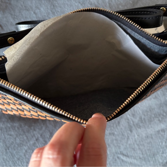 Clare V petit moyen messenger - Picture 3 of 4